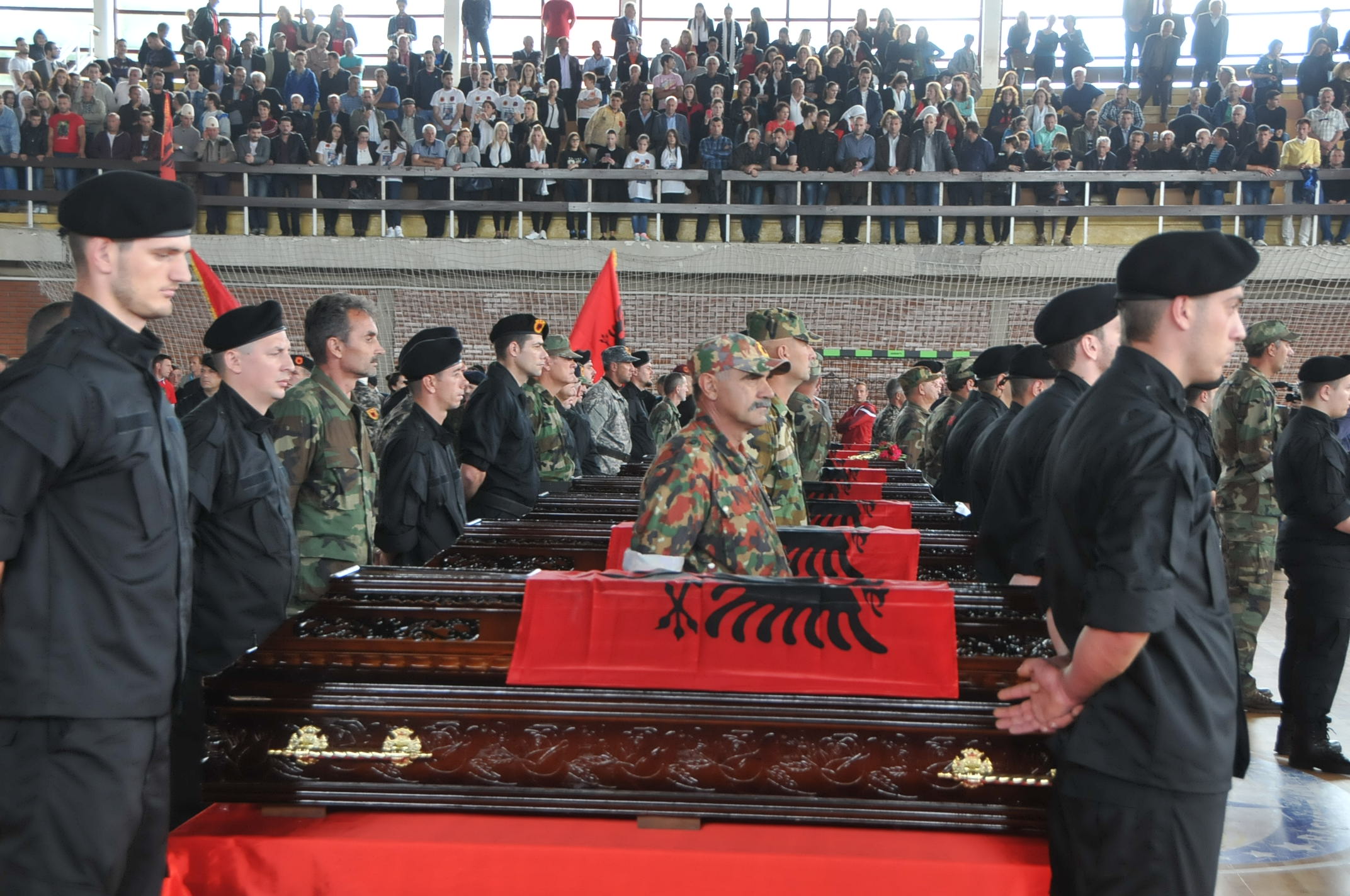 homazhet-fotot-xhemail-sllovinja-12