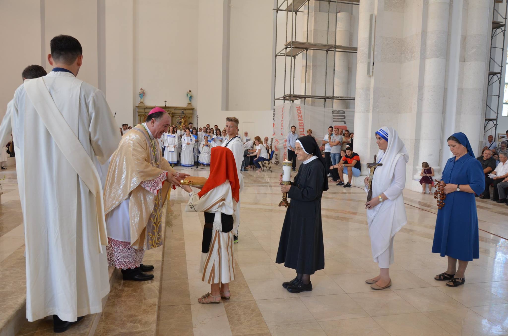 11947858_1186245018068322_947730896776699627_o