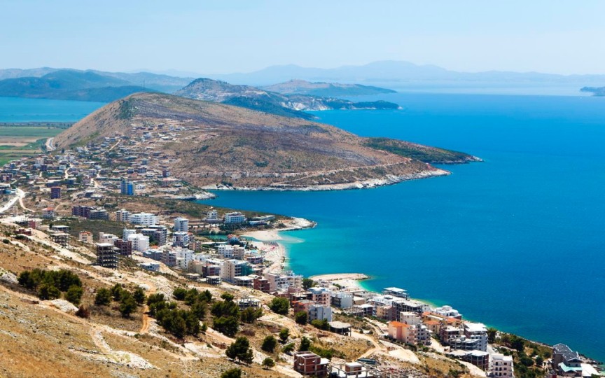 ausblick_auf_sarandaalbanienanderionischenkueste