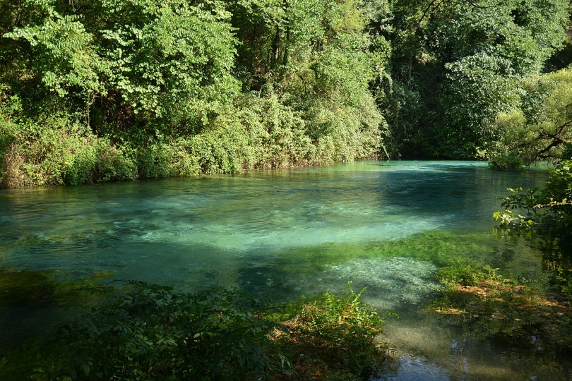 blue_eye_quelle_inalbaniensyriikalter