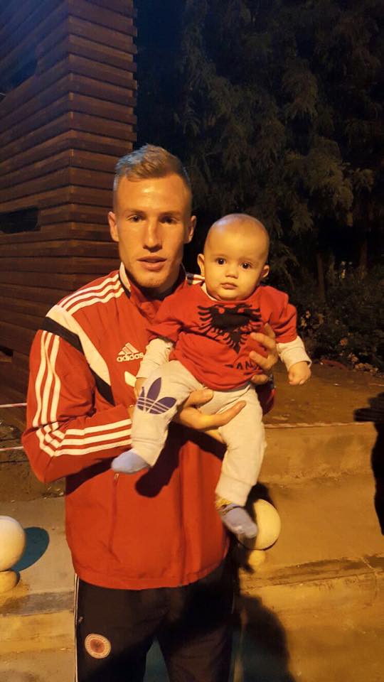 12063536_1532165626923146_165372922865828753_n