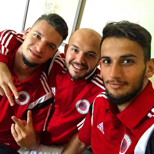 12122870_778520072274777_6831281199399735434_n