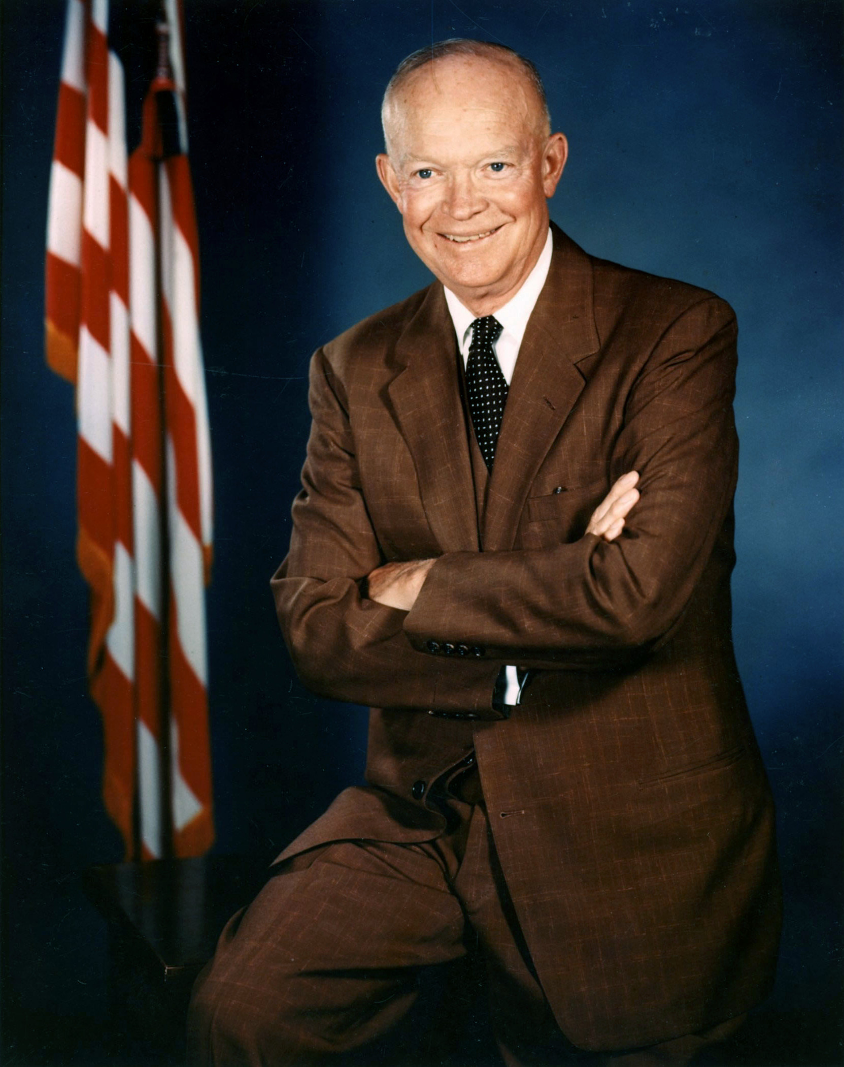 Eisenhower_official