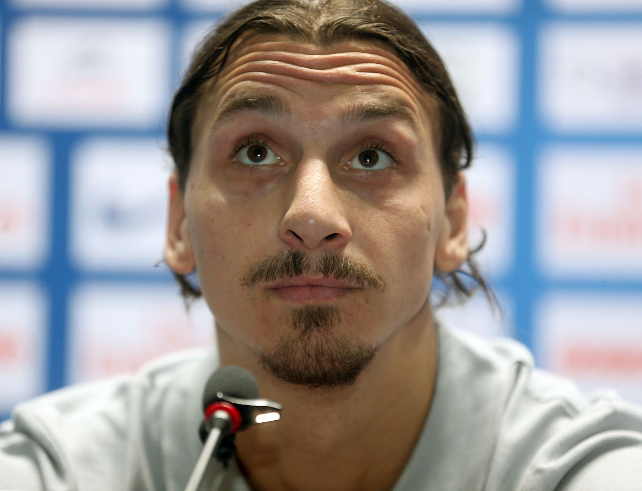 Ibrahimovic_in_Doha_Press_Conference