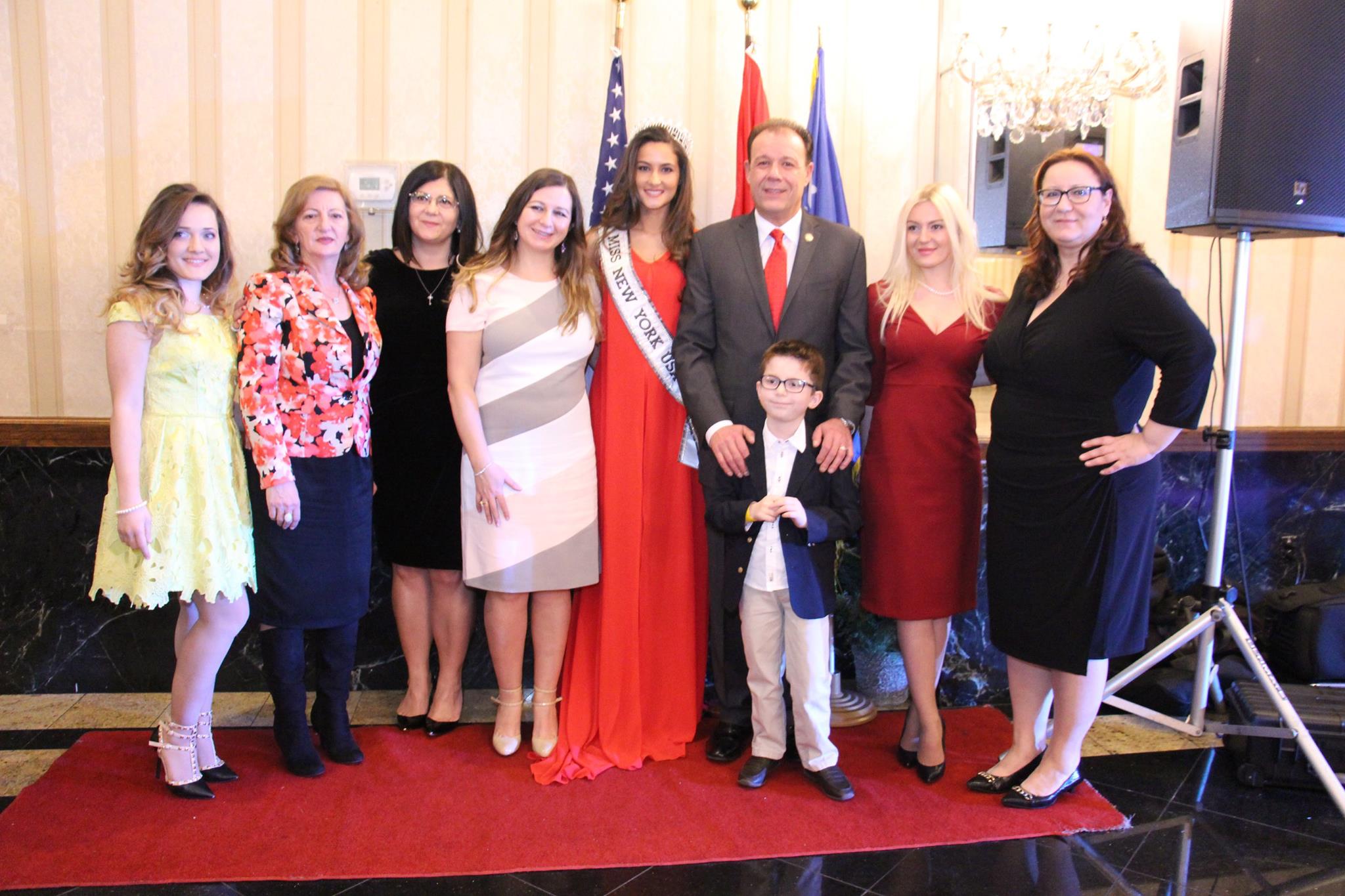 12764763_909954342407014_3923813800400760393_o